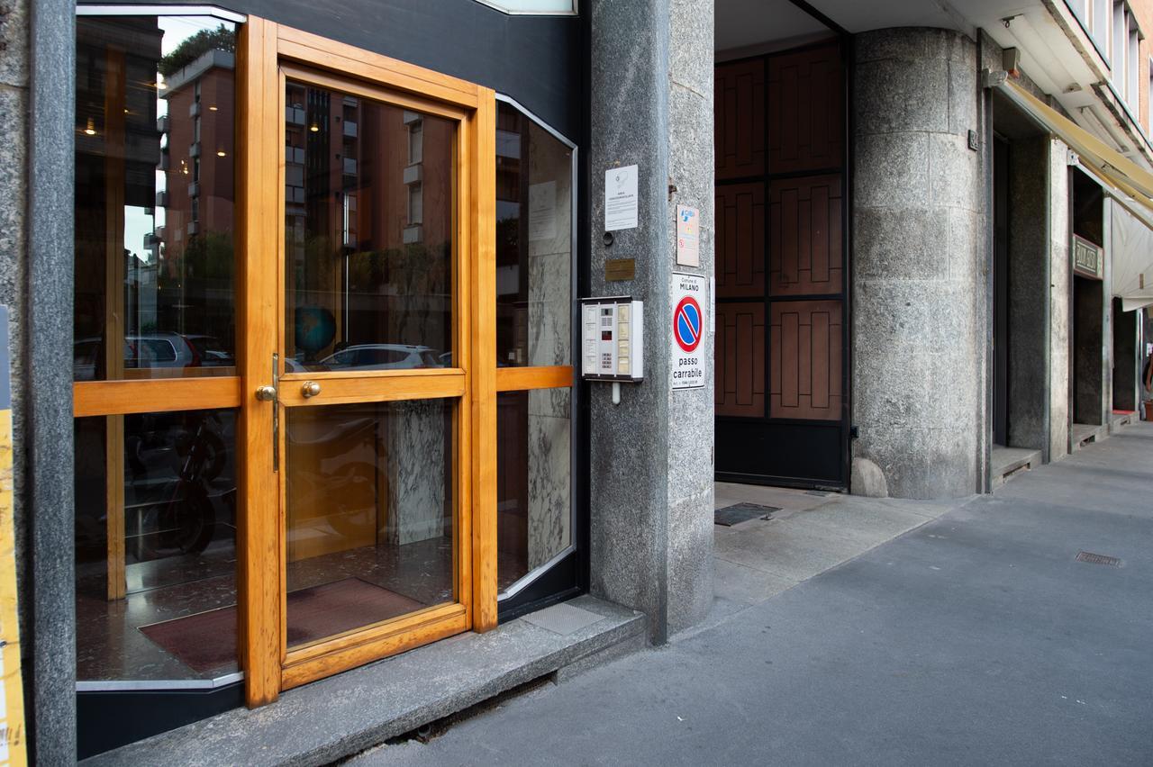 Aparthotel Porta Nuova Милано Екстериор снимка
